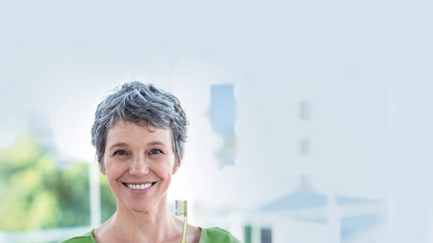  Denti e menopausa: gli effetti della menopausa sulla donna